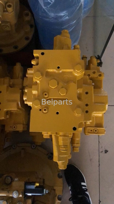 Crawler PC240-8 PC210-8 Excavator Control Valve ชิ้นส่วนไฮดรอลิกสำหรับ Komatsu