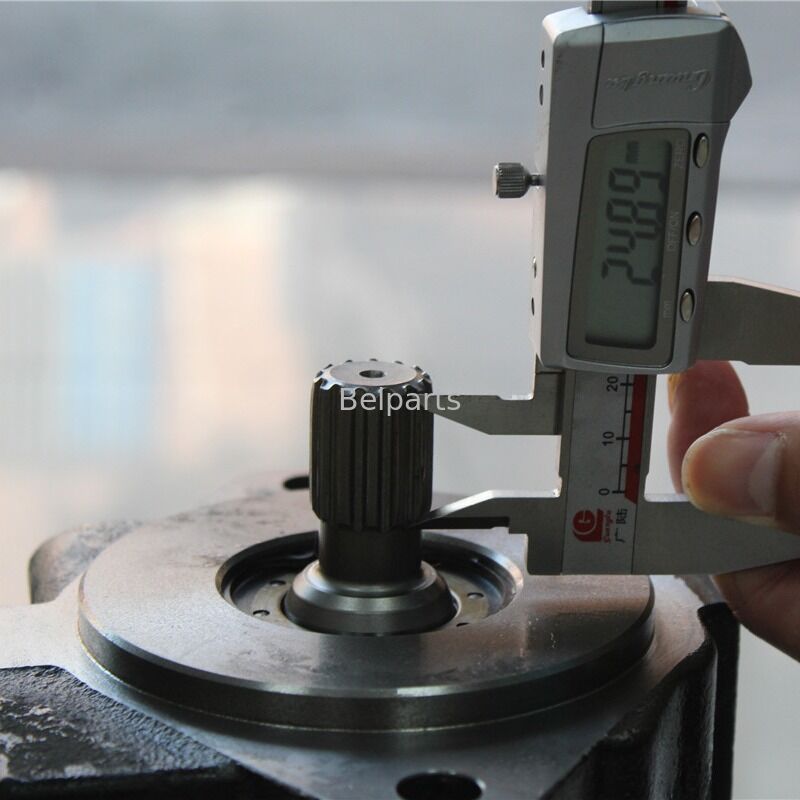 PC15 ปั๊มน้ําแข็งหลักสําหรับ Komatsu Excavator อะไหล่ PVD-0B-18P-6G3-4191A ปั๊มพิสตองแกน