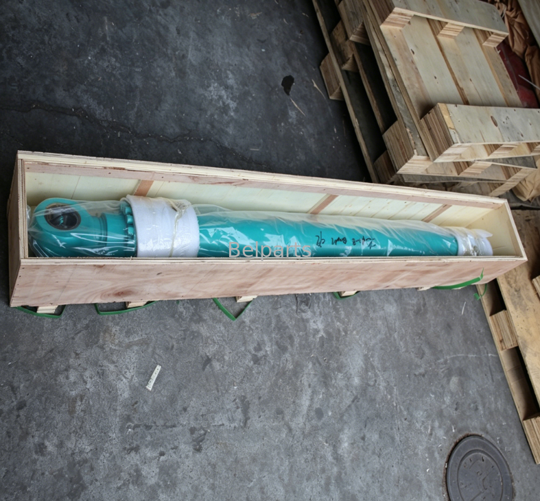 PC800LC-8 PC800-8 กระบอกบูมไฮดรอลิกสำหรับ Komatsu อะไหล่รถขุด 707-01-0C040 หลังการขายคุณภาพสูง