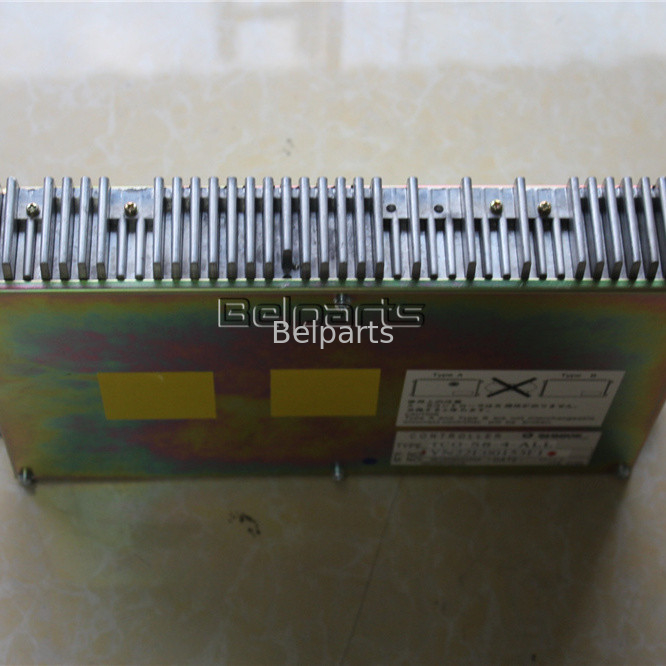 เครื่องยนต์เครื่องจักร SK210-6 SK210-6E SK200-6E ตัวควบคุมเครื่องยนต์ YN22E00153F1 บอร์ดคอมพิวเตอร์สำหรับรถขุด